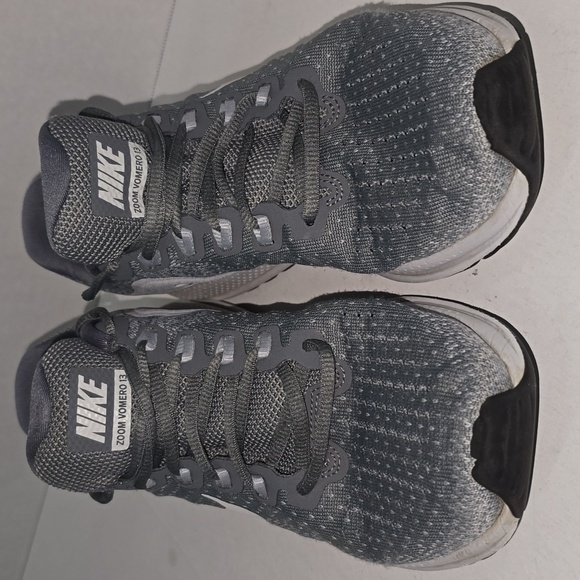 Nike Air Zoom Vomero 13 Wolf Grey Womens Size 9.5 - Picture 1 of 16